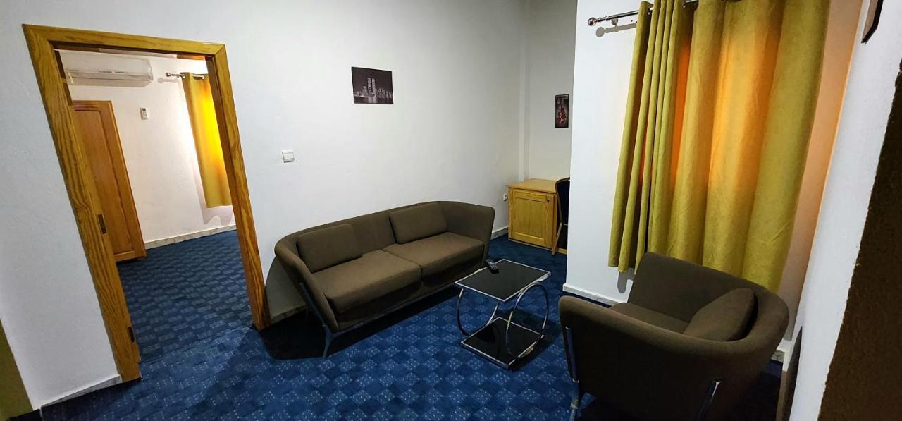 Hotel Le Bon Choix نواذيبو المظهر الخارجي الصورة